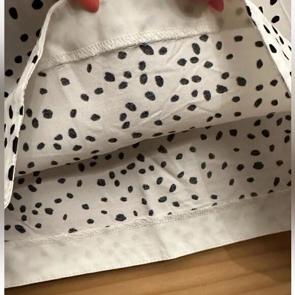 & OTHER STORIES Top Womens US Size 10 Viscose Blouse White Black Stockholm - Picture 4 of 12